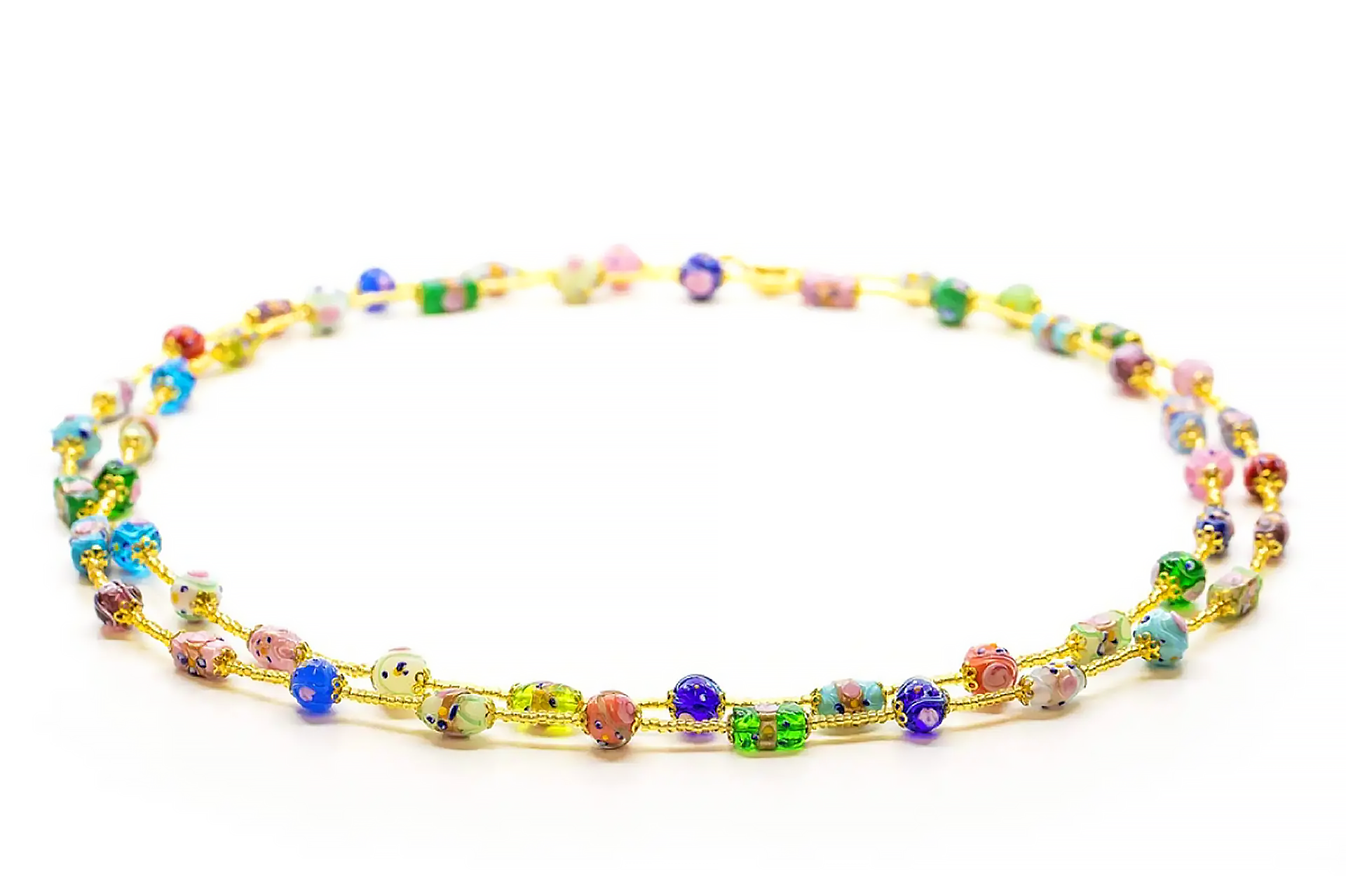 La Mostra, Claudia necklace: Jewelry in Cinema
