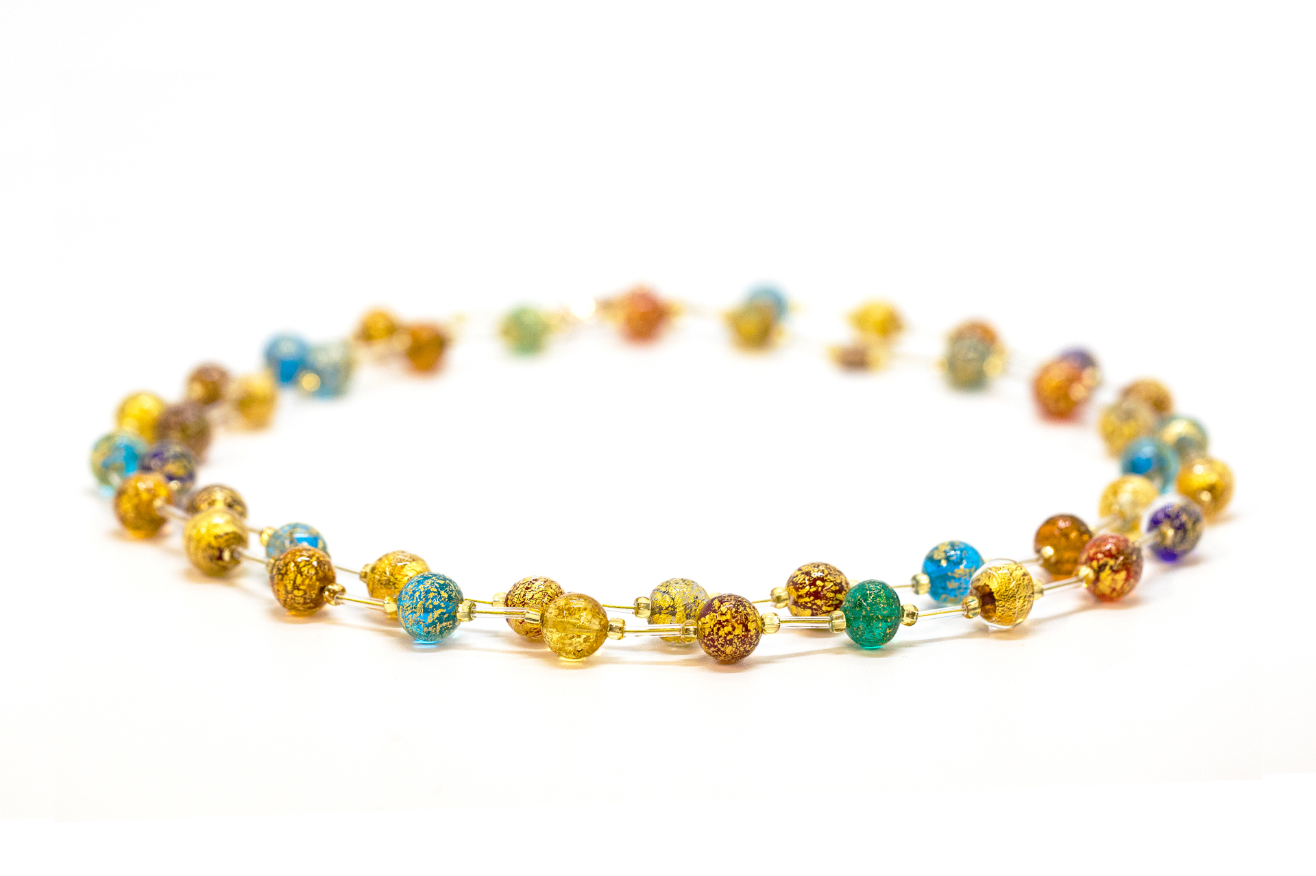 La Mostra, Claudia necklace: Jewelry in Cinema