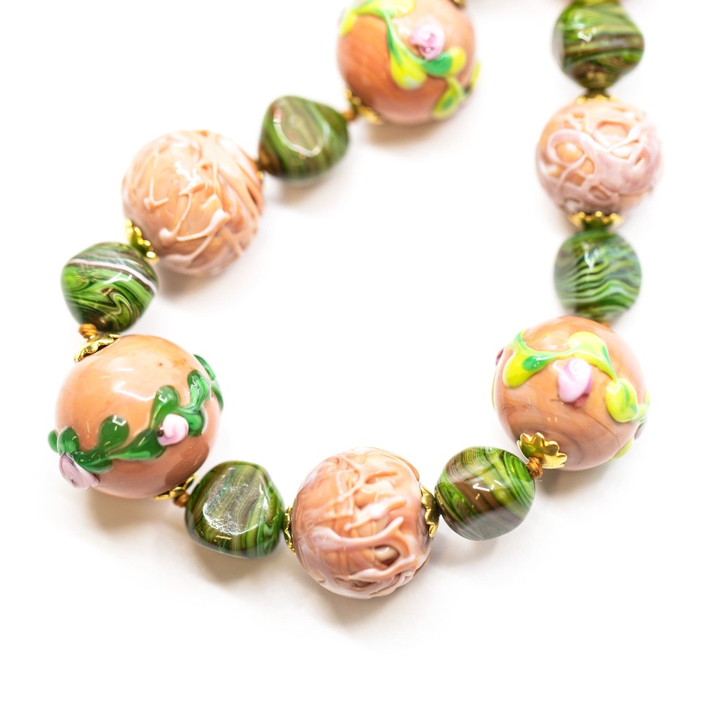 Collier Serenissima Mocenigo: brins et boutons de roses