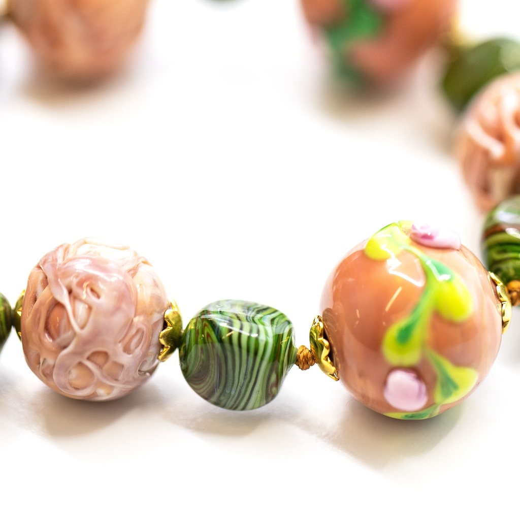 Collier Serenissima Mocenigo: brins et boutons de roses