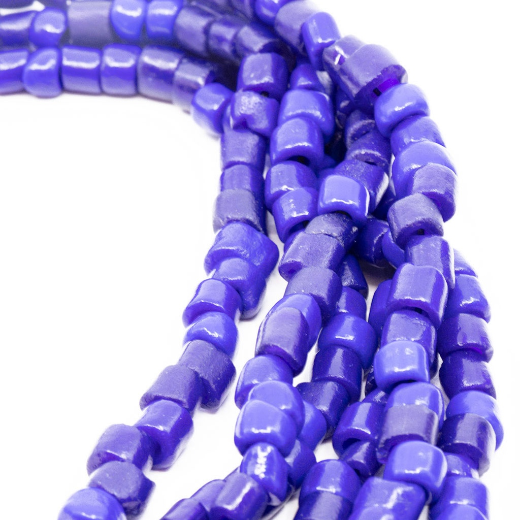 Collana Ispirazioni d’Africa composta da tre fili di perle originali