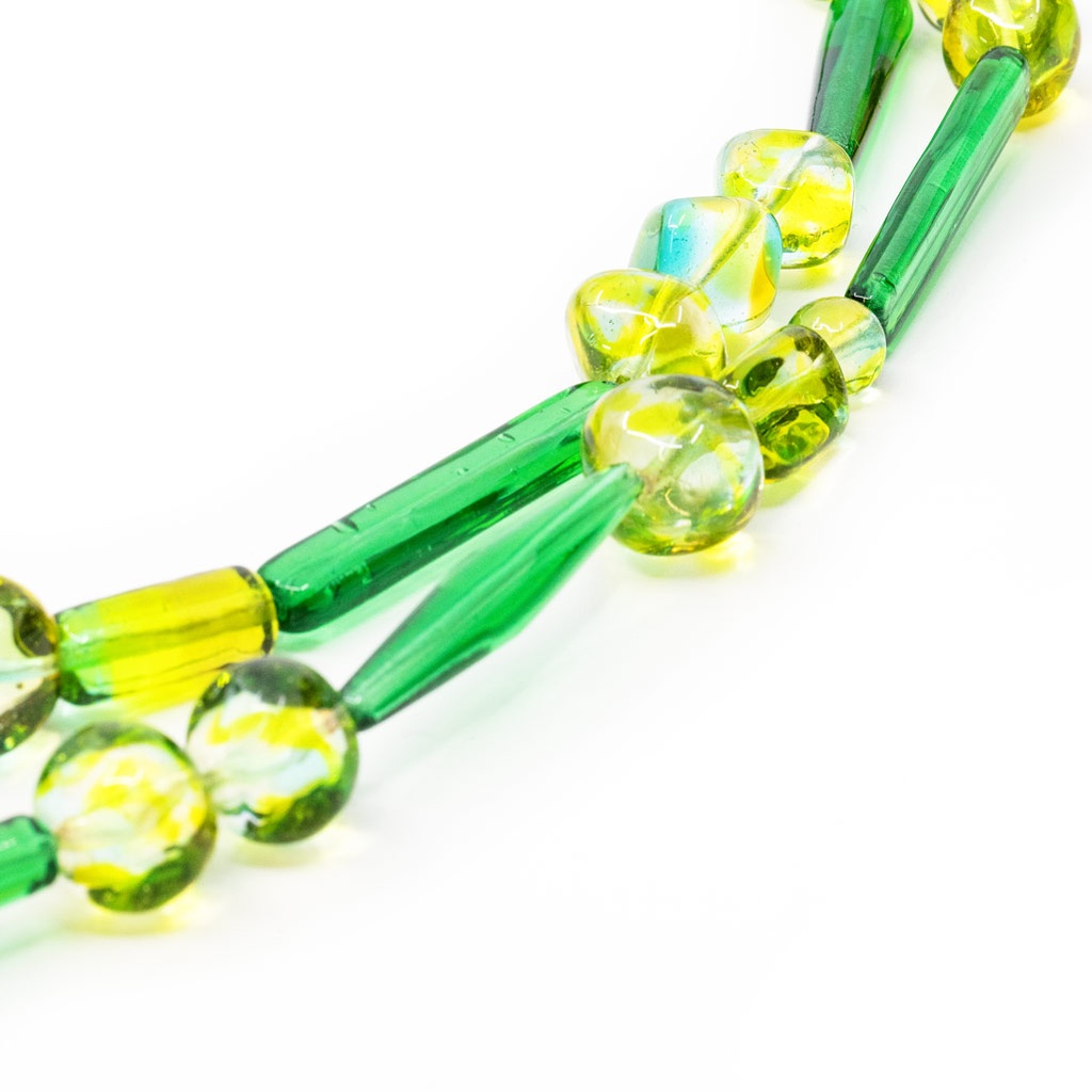 Collana La Mostra verde dal design contemporaneo