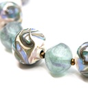 Collana Alchimia Upcycling con perle nei toni dell’azzurro