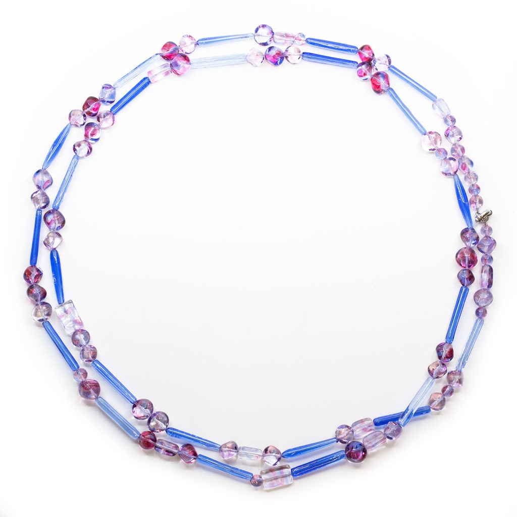 La Mostra necklace: the Elegance of Nuances