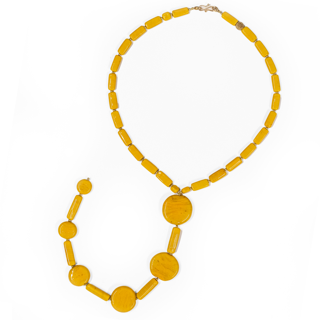 La Mostra Necklace: Jewelry in Cinema