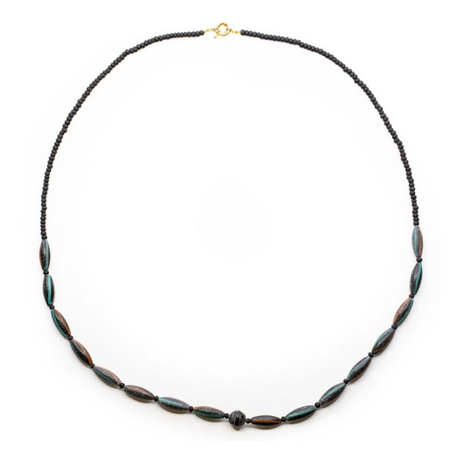 [R730V] Collier de perles ethniques et de troc avec finition antique