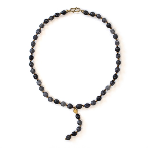 [O453I] La Mostra necklace: Simplicity, Elegance and Uniqueness